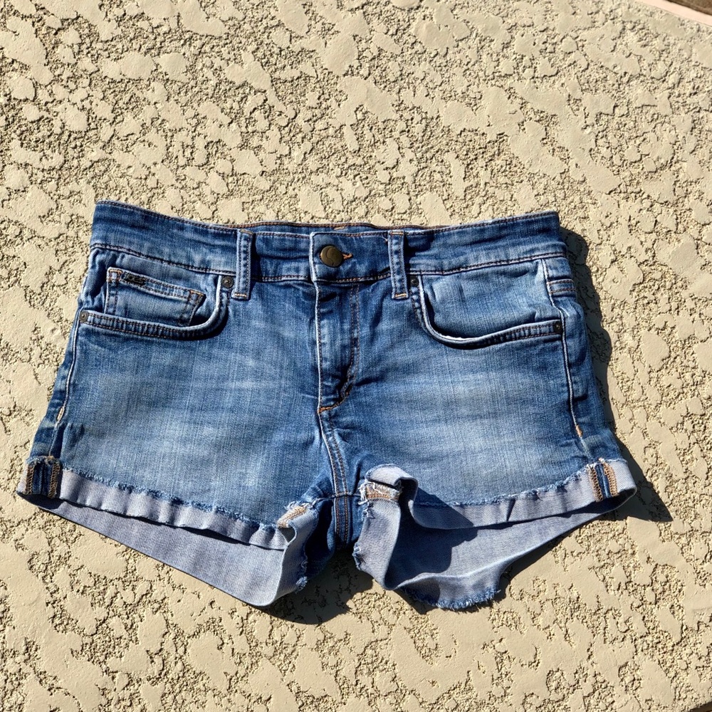 Joe's Jean Fit Raw Cuff Shorts size 25